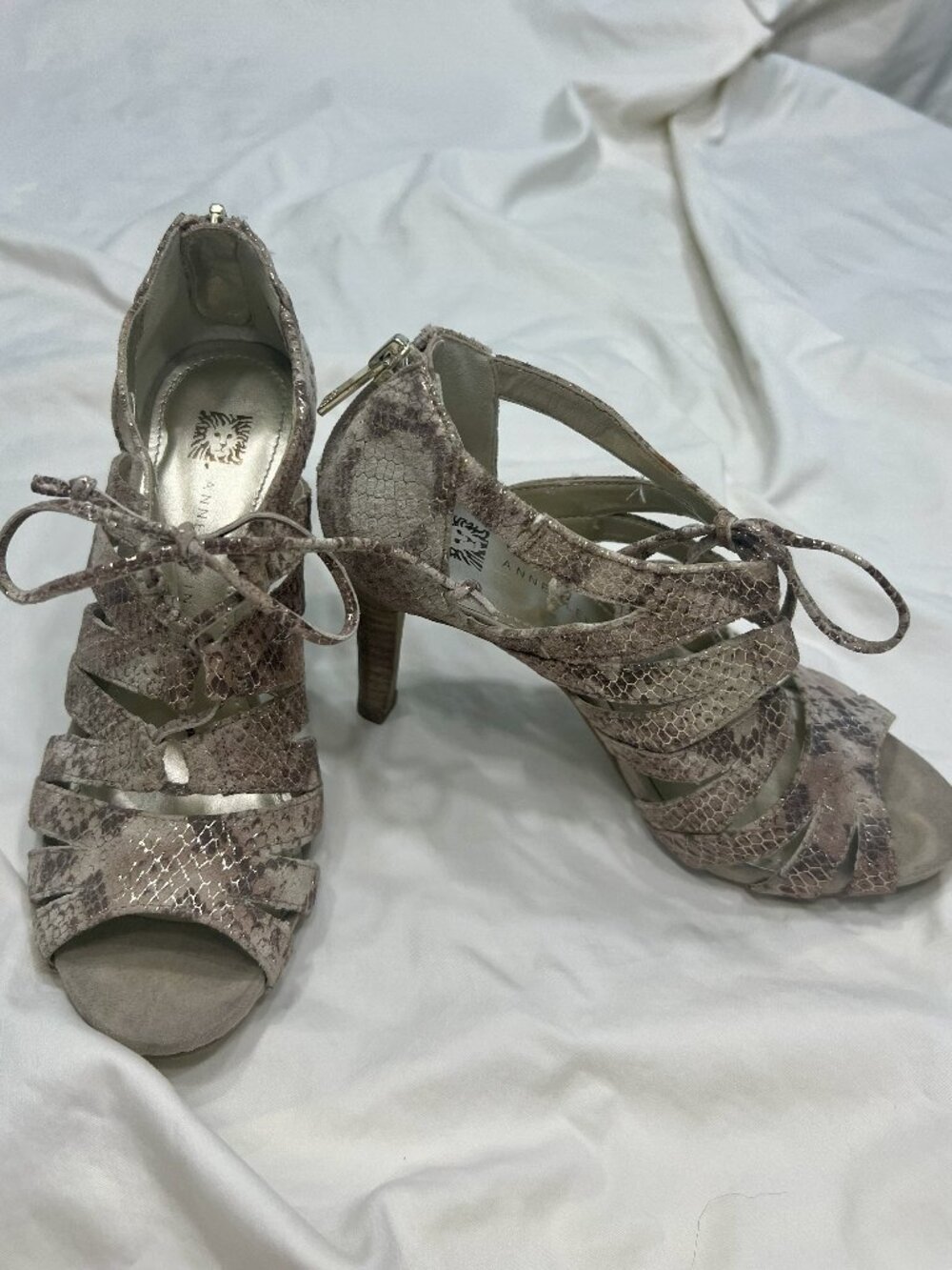 Anne Klein Metallic Snakeskin Strappy Heels Size 5
